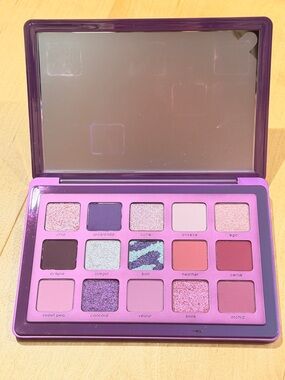 Natasha Denona Purple & Pink Eyeshadow Palette with Shimmer and Matte Shades